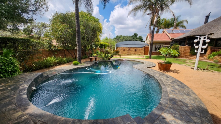 4 Bedroom Property for Sale in Doringkruin North West